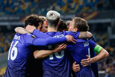 Kiev, Ukrayna - 15 Mart 2018: Lucas Leiva Ss Lazio Fc Dinamo Kiev Ss Lazio Nsk Olimpiyskyi Stadyumu'nda karşı Uefa Avrupa Ligi yuvarlak oyun sırasında