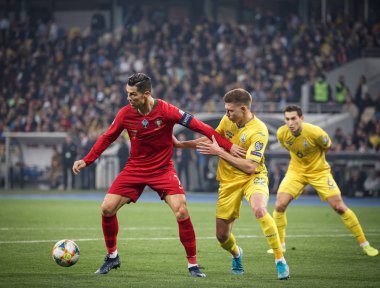 Kyiv, Ukrayna - 14 Ekim 2019: Portekizli Cristiano Ronaldo Uefa Euro 2020 ön eleme maçı sırasında Nsk Olimpiyskyi Stadyumu 'nda Portekiz' e karşı