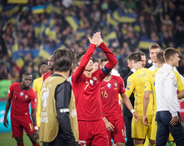 Kyiv, Ukrayna - 14 Ekim 2019: Portekizli Cristiano Ronaldo Uefa Euro 2020 ön eleme maçı sırasında Nsk Olimpiyskyi Stadyumu 'nda Portekiz' e karşı