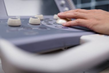 tıbbi cihazların arka plan, yakın çekim ultrason makine ve el tıp doktoru. Kavramı