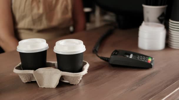 Pagamento Wireless Contactless Con Carta Credito Caffetteria Pagamento Senza Contanti — Video Stock