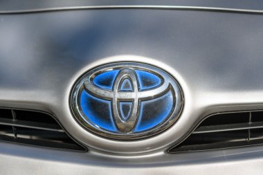 Toyota hybrid logosu