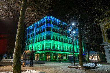 Kaunas şehir merkezinde inşa aydınlatılmış