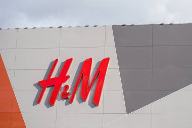 H ve M logosu atış kapatmak