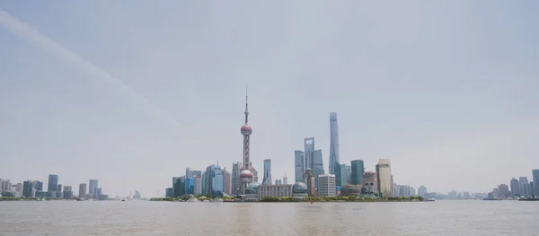 Daerah baru Pudong skyline, Shanghai, Cina — Stok Foto