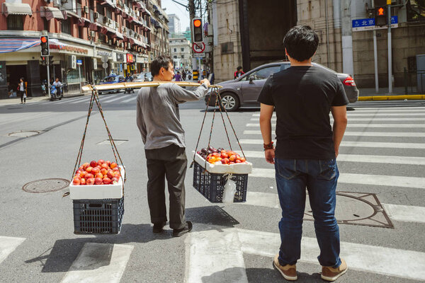 Уличные торговцы Шанхая
