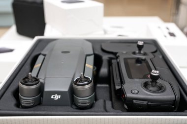  DJI Mavic Pro drone
