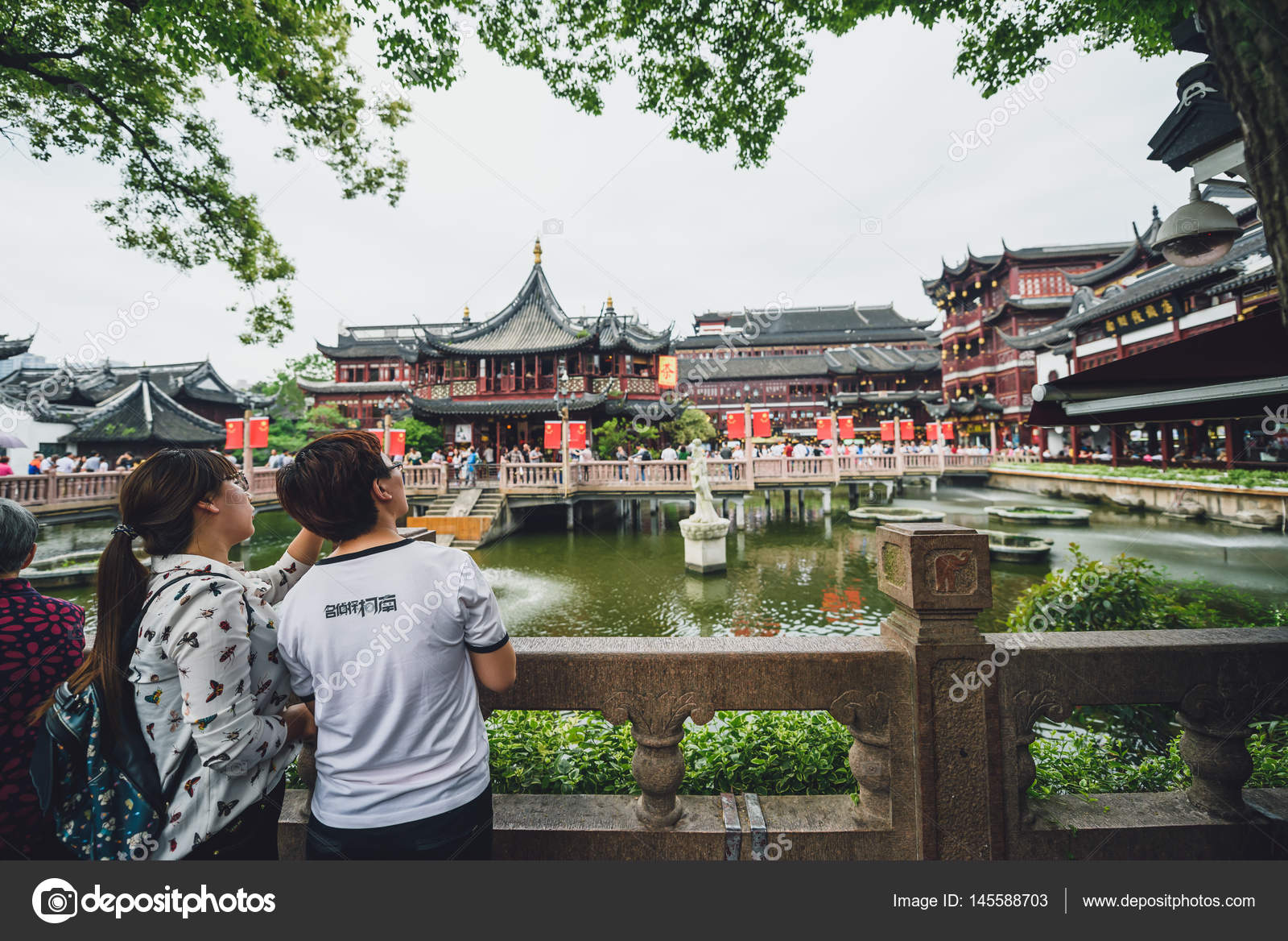 Yu Yuan Garden Shanghai China Stock Editorial Photo C Afotoeu Yu Yuan Garden Shanghai China Stock Editorial Photo C Afotoeu