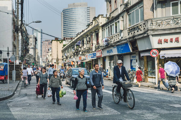 Уличная жизнь в Шанхае, Китай
