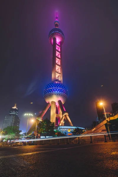 오리엔탈 펄 타워 밤, Changhai, 중국 — 스톡 사진