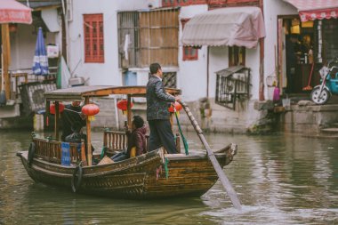 Gezi tekneleri Zhujiajiao antik kenti, Çin