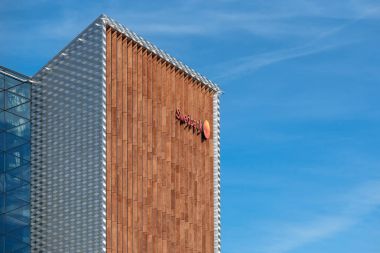 Vilnius, Litvanya 12 Mayıs 2017: Swedbank office dış. Ekliyoruz bireysel bankacılık, varlık yönetimi sunan Ab, Stokholm, temel Nordic Baltic Bankacılık grubunun ve finansal