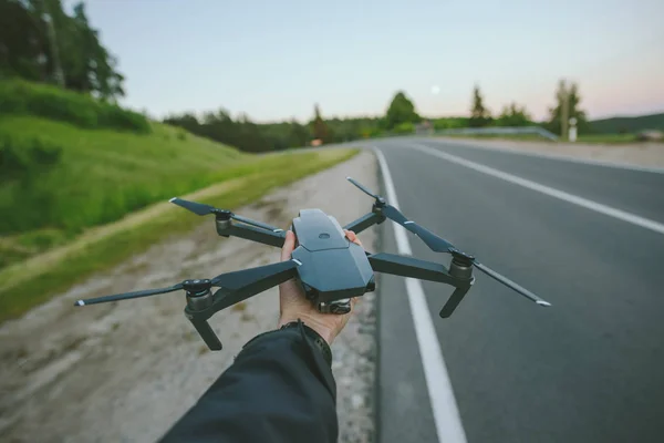 Drone kezében — Stock Fotó