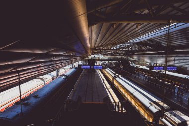 Eski şehir içi tren Pekin tren istasyonu