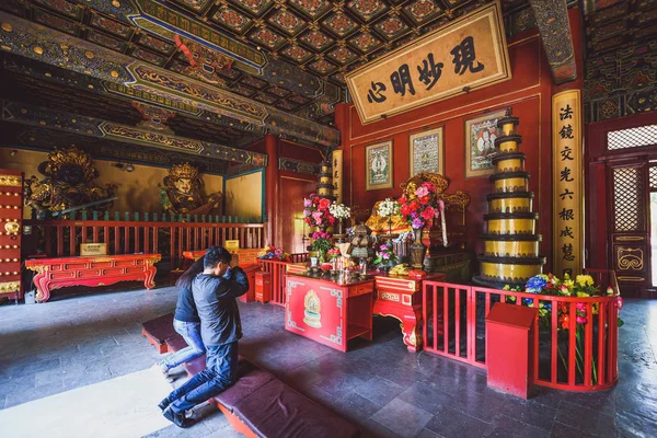 Buddha statue in Yonghe Temple — Stock Photo, Image