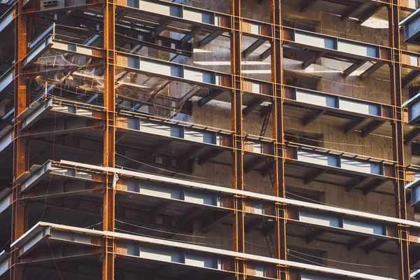 Yeni yüksek katlı bina inşa