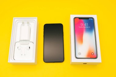 Yeni Apple Iphone X amiral gemisi smartphone