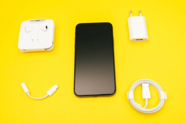 Yeni Apple Iphone X amiral gemisi smartphone