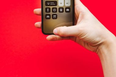 Elinde yeni Apple Iphone X amiral gemisi smartphone holding