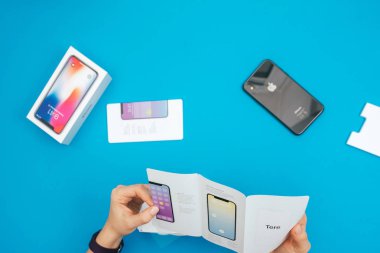 Yeni bir Apple Iphone X amiral gemisi smartphone unboxing