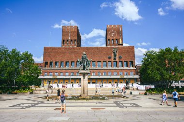 Oslo Belediyesi (Radhuset), Norveç