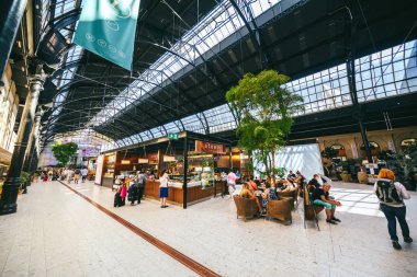 Oslo Merkez İstasyonu (Sentralstasjon), Norveç