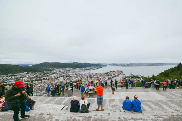 Pohled na město z hory Floyen, Bergen, Norsko — Stock fotografie