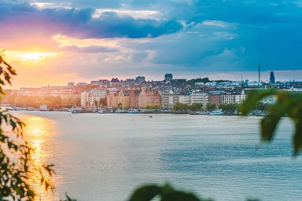 Stockholm kilátás a Monteliusvagen dombról — Stock Fotó