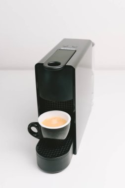 Nespresso Essenza Mini coffee machine