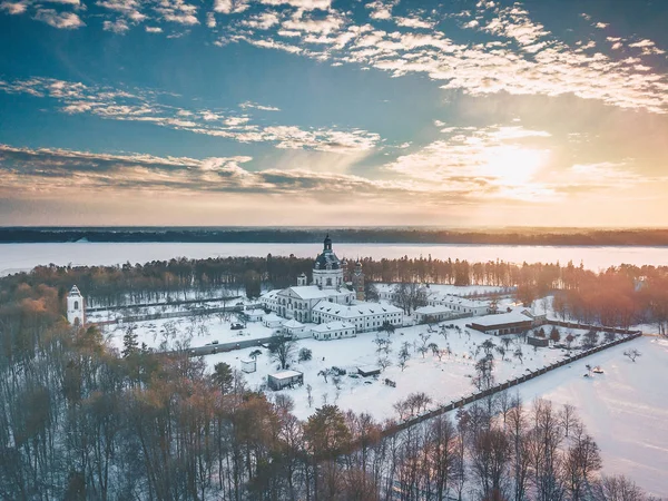 Mar de Kaunas congelado. Vista aérea del dron — Foto de Stock