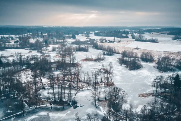 Vista aérea de drones de los lagos congelados de Kirkilai — Foto de Stock