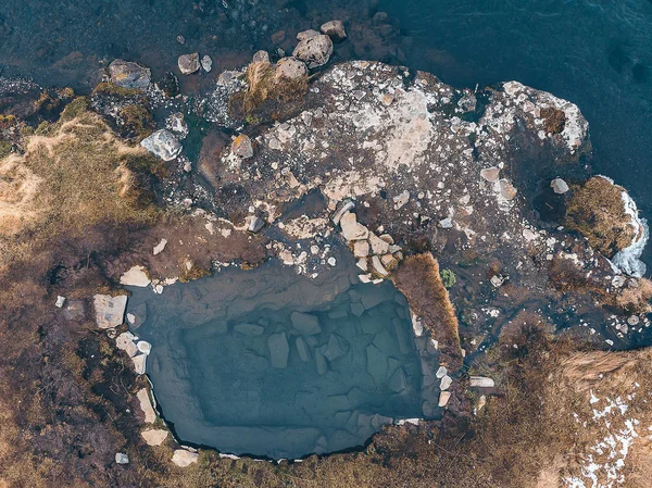 Малый бассейн с горячей водой в Исландии — стоковое фото