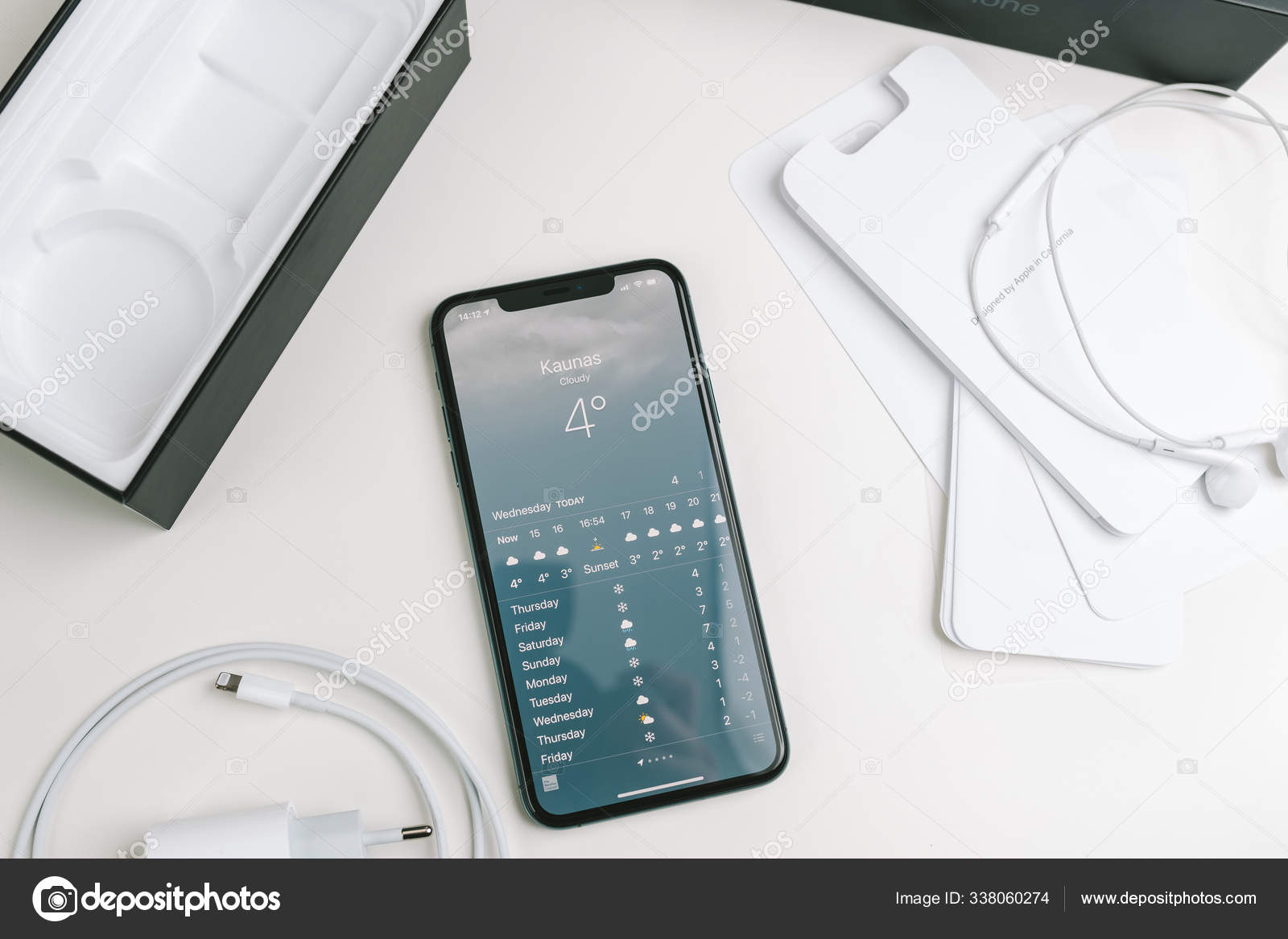 Unboxing A New Flagship Apple Iphone 11 Pro Max Stock Editorial Photo C Afotoeu Unboxing A New Flagship Apple Iphone 11 Pro Max Stock Editorial Photo C Afotoeu