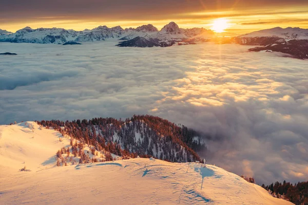 Drone Antenn Utsikt Över Snöiga Berg Kronplatz Italien Det Ett — Stockfoto