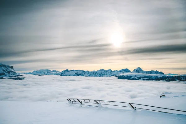 Estância Esqui Kronplatz Dolomitas Italianas Durante Dia Ensolarado Inverno Europa — Fotografia de Stock