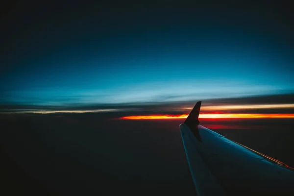 Luchtopname Vanuit Het Vliegtuigraam Zonsopgang Moment — Stockfoto