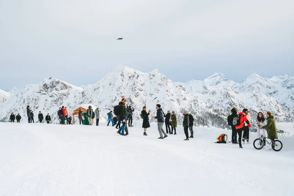 Kronplatz Tirol Del Sur Italia Noviembre 2019 Personas Caminando Kronplatz — Foto de Stock