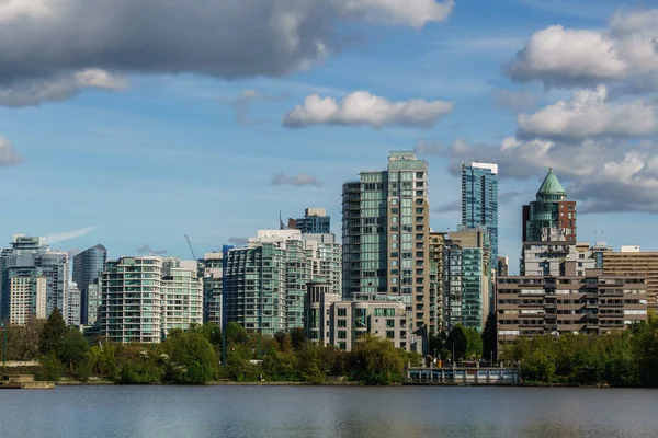 Vancouver Canadá - 14 de mayo de 2017, Arquitectura y edificios en el centro de la ciudad —  Fotos de Stock