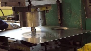 Endüstriyel metal basın