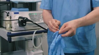 Doktor giyim eldiven muayene gastroskopi 4k için