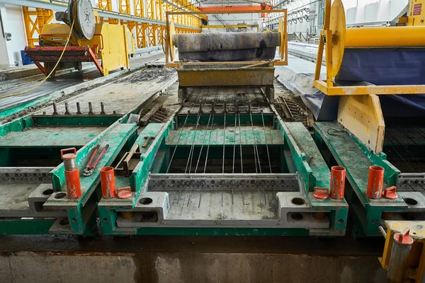 Üretim beton döşeme. betonarme üretim