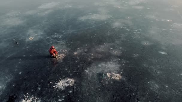 Téli horgászat. légi felvétel — Stock videók