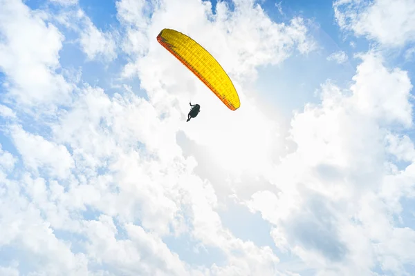 Paraplane in the blue sky — Stock Photo, Image