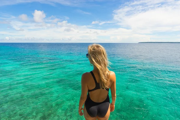 Woman Black Swimwear Sea Sky Background — Stock Photo, Image