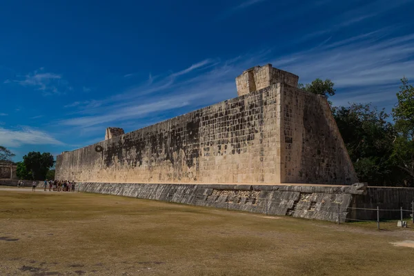 Chichen Itza: Maya Harabeleri, Mesoamerican ballgame, Yucatan Meksika