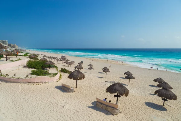 Cancun Dolphin Beach Zona Hotelera Caribbean Sea Yukatan Mexico — Stock Photo, Image