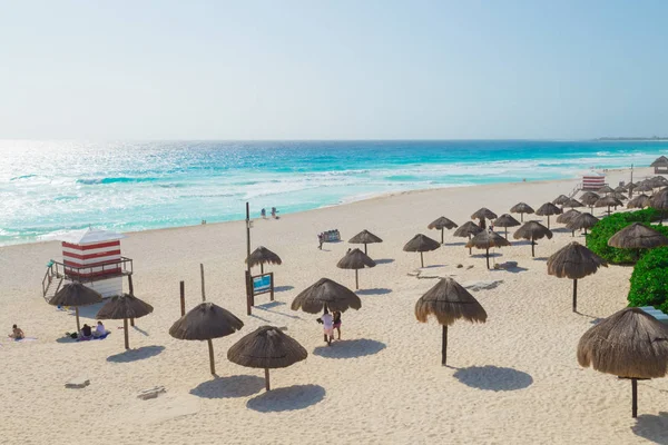 Cancun Dolphin Beach Zona Hotelera Caribbean Sea Yukatan Mexico — Stock Photo, Image