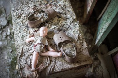 Pripyat, Chernobyl dışlama bölge terk edilmiş bir anaokulunda bir kırık bebek. terk edilmiş şehir, hayalet şehir., Chornobyl nükleer kaza