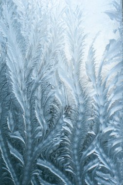 Cam kışın soğuk desenler
