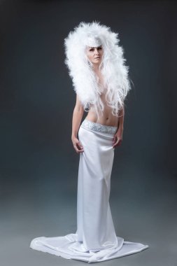 Studio fantezi makyajlı kız